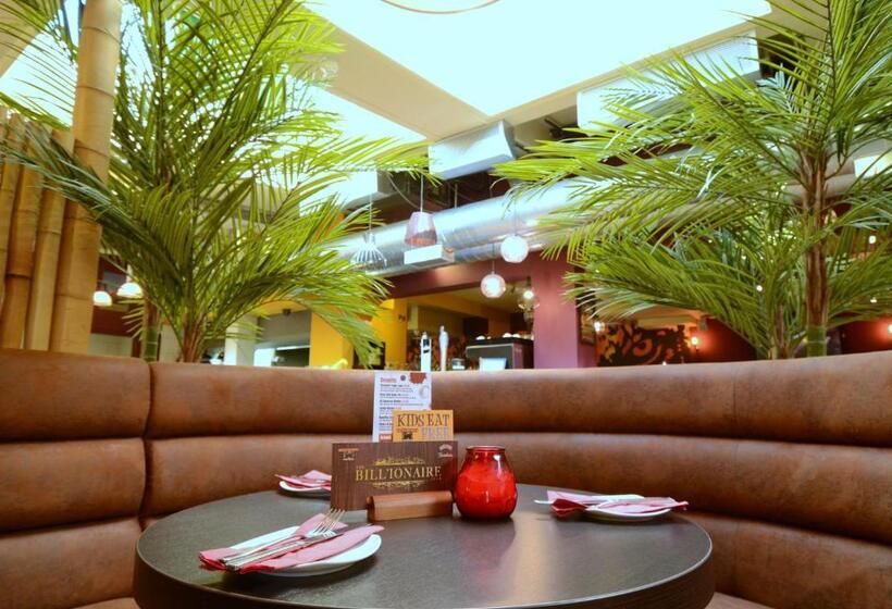 Fotos del hotel Pelican London Hotel And Residence:  2