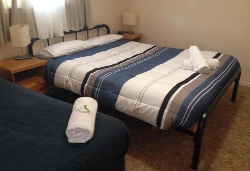 Bestbrook Mountain Farmstay