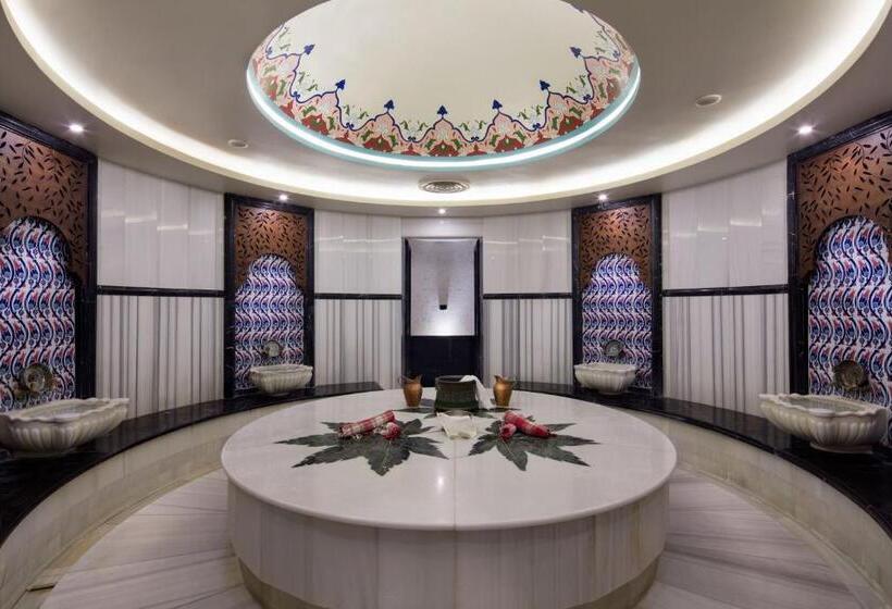 Fotos del hotel Merit Royal Premium Hotel  All Inclusive:  4