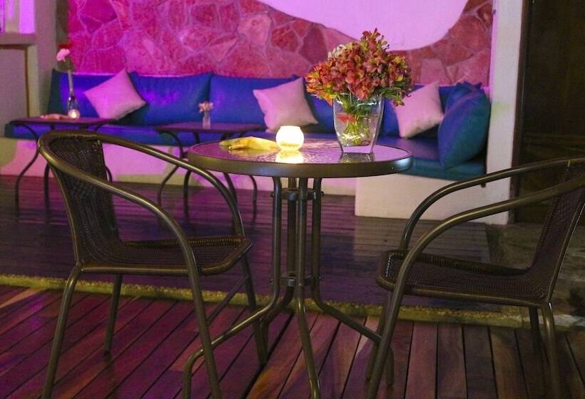 Fotos del hotel Careyes Puerto Escondido:  20