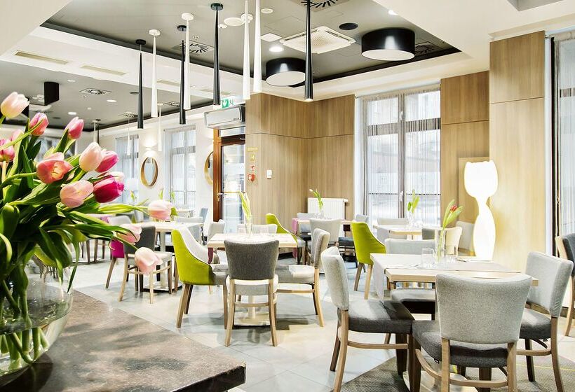 Fotos del hotel Golden Tulip Krakow Kazimierz:  90