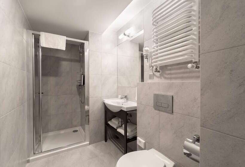 Fotos del hotel Golden Tulip Krakow Kazimierz:  51