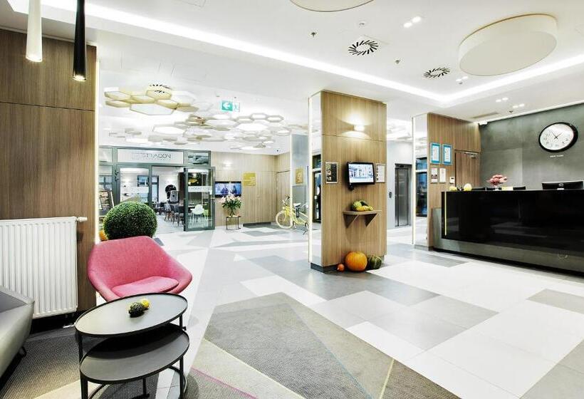 Fotos del hotel Golden Tulip Krakow Kazimierz:  12