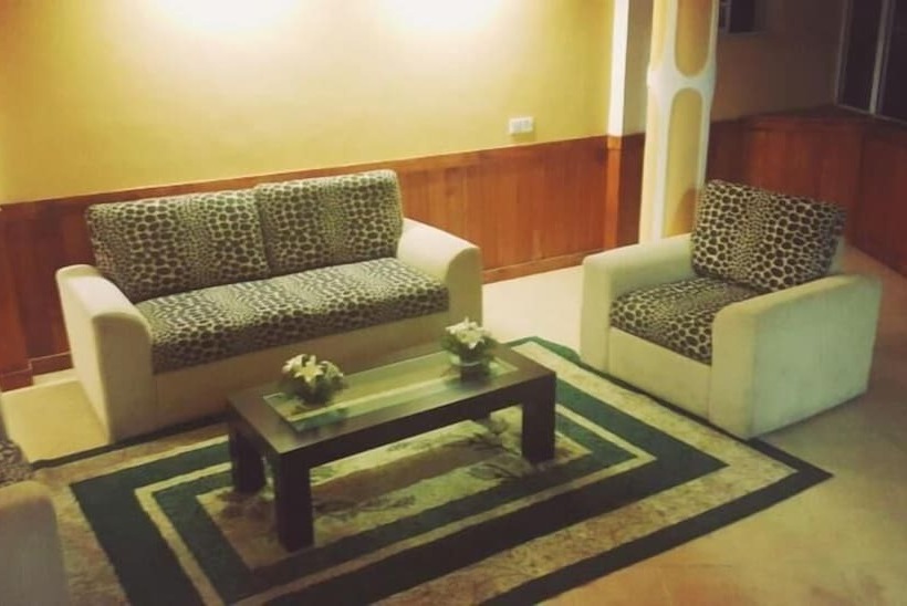 Fotos del hotel The Queensburry City:  18