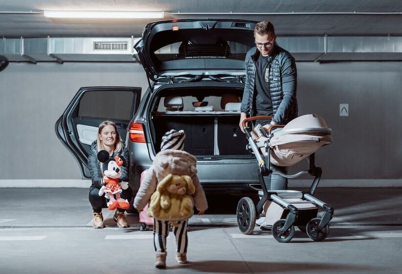 Fotos del hotel Keybox Checkin Apartments By Ambiente:  8