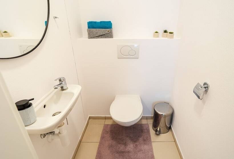 Fotos del hotel Keybox Checkin Apartments By Ambiente:  22