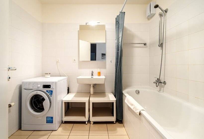 Fotos del hotel Keybox Checkin Apartments By Ambiente:  19