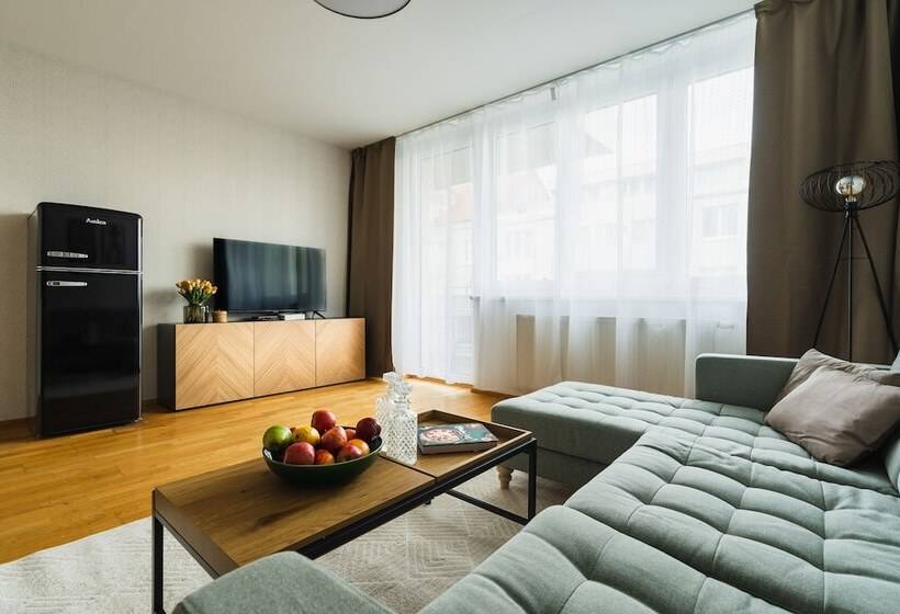 Fotos del hotel Keybox Checkin Apartments By Ambiente:  16