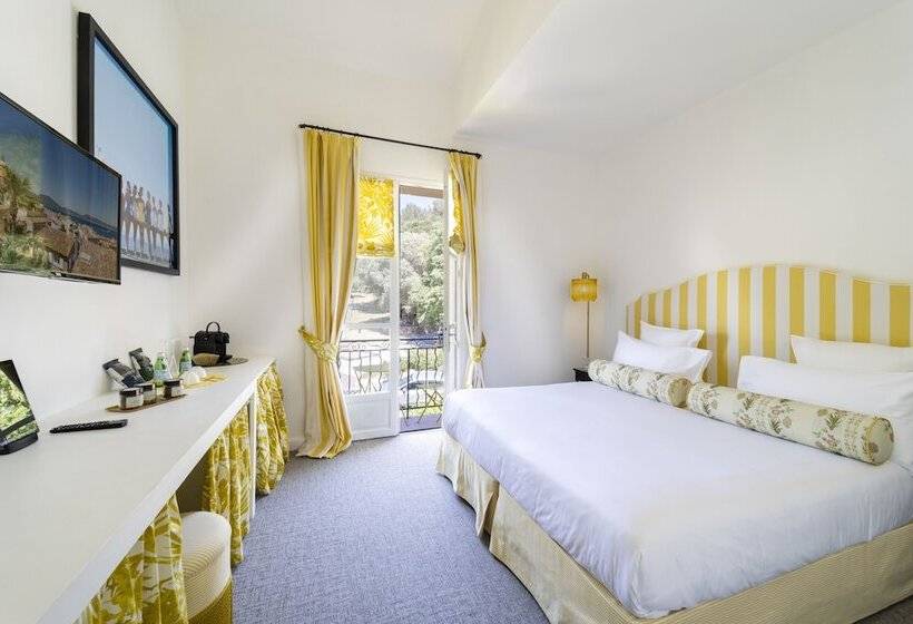 Fotos del hotel Hôtel Le Y:  18