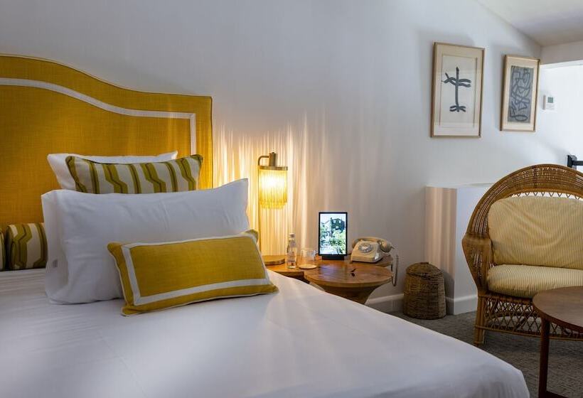 Fotos del hotel Hôtel Le Y:  13