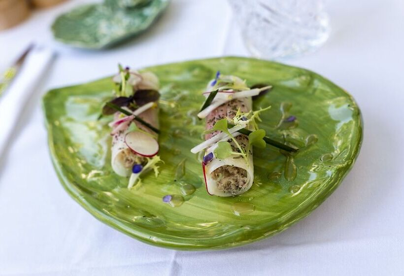 Fotos del hotel Hôtel Le Y:  3