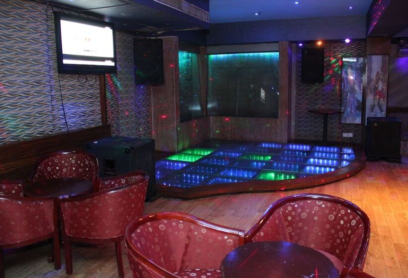 Fotos del hotel The Bigboss:  12