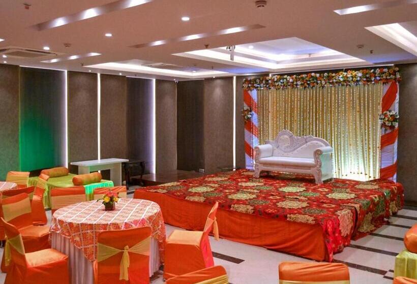 Fotos del hotel Saket 27:  18