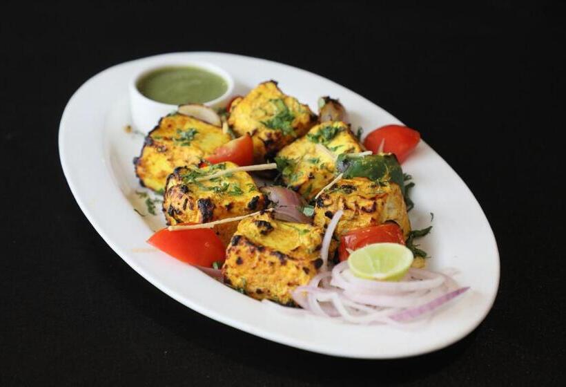 Fotos del hotel Saket 27:  15