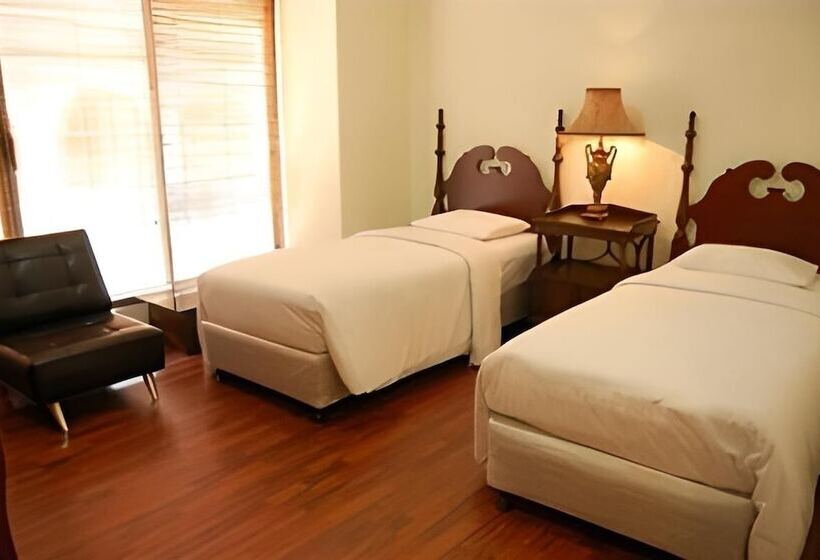 Arimbi Pejaten Suites Jakarta