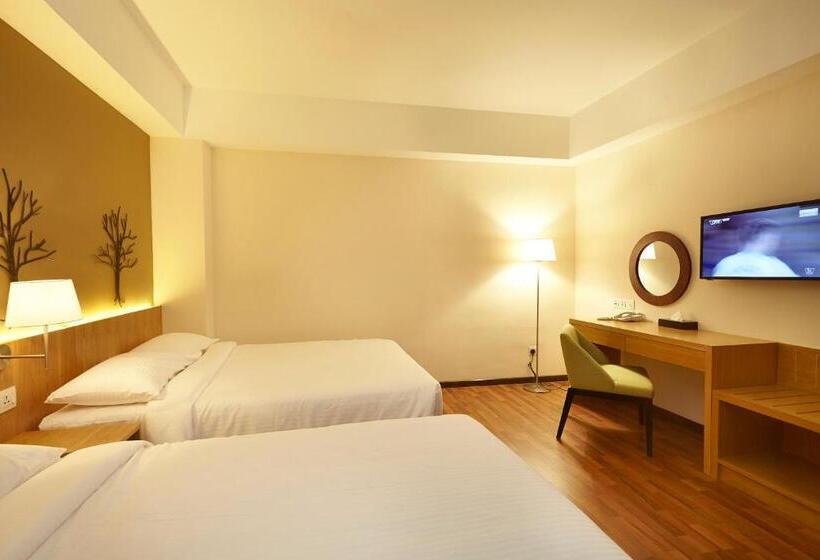 Fotos del hotel Six Seasons @ Mid Valley:  9