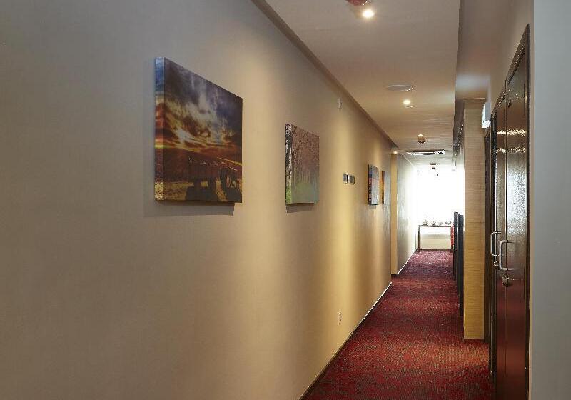 Fotos del hotel Six Seasons @ Mid Valley:  14