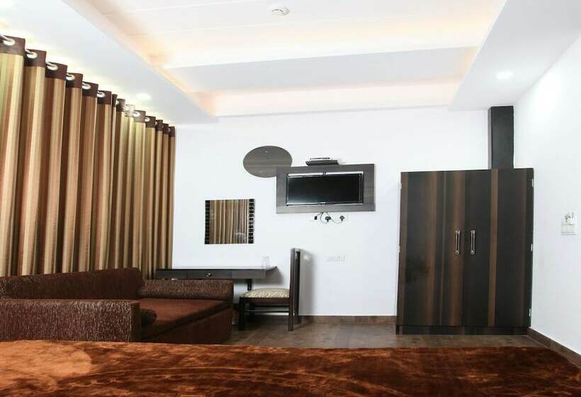 Fotos del hotel Oyo Rooms Paschim Vihar:  8