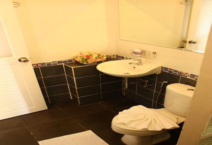 Fotos del hotel Santipran Place:  7