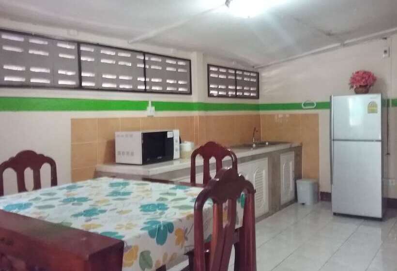 Fotos del hotel Santipran Place:  14