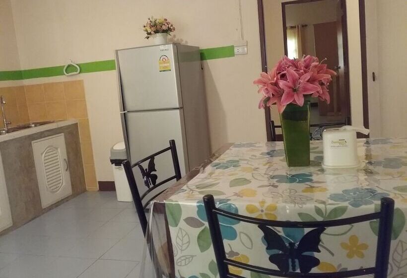 Fotos del hotel Santipran Place:  21