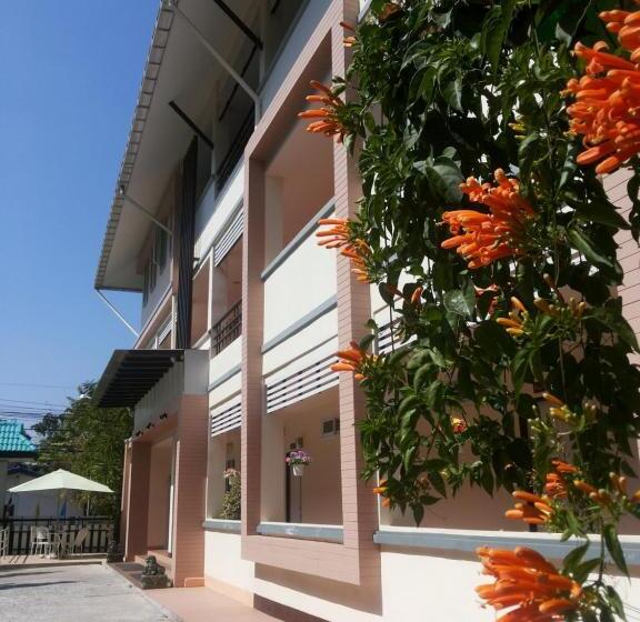 Fotos del hotel Santipran Place:  16