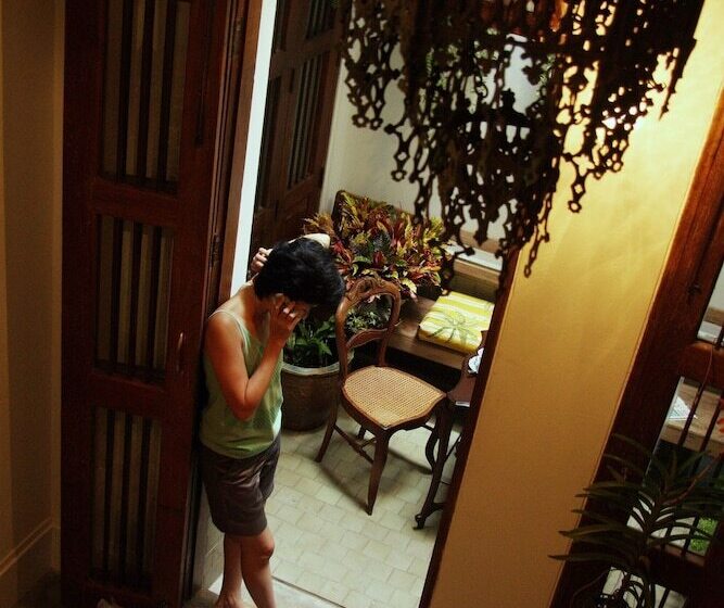 Fotos del hotel The Bhuthorn Bed & Breakfast:  12