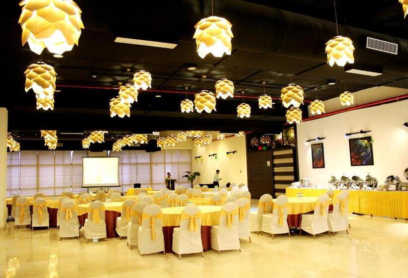 Fotos del hotel Orritel Talegaon:  15