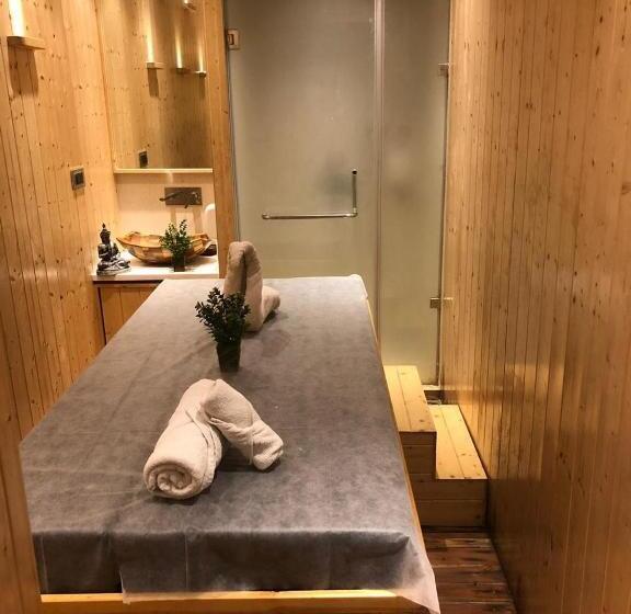 Fotos del hotel Regenta Central Amritsar:  4