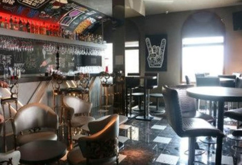 Fotos del hotel Sai Palace Grand, Malad:  4