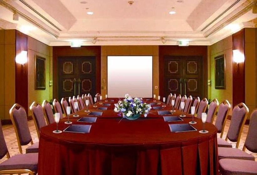 Fotos del hotel Crown:  6