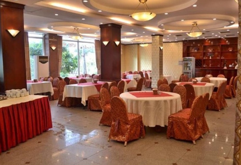 Fotos del hotel Crown:  11