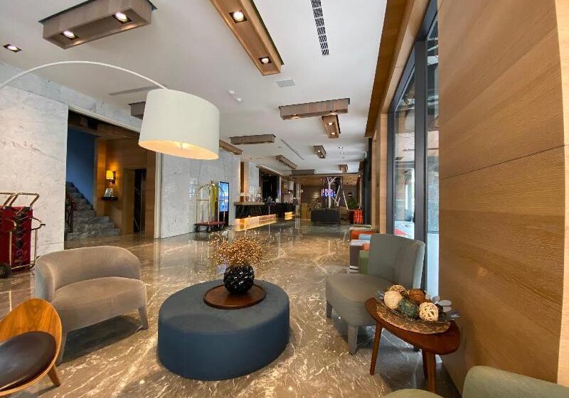 Fotos del hotel Gogo:  11