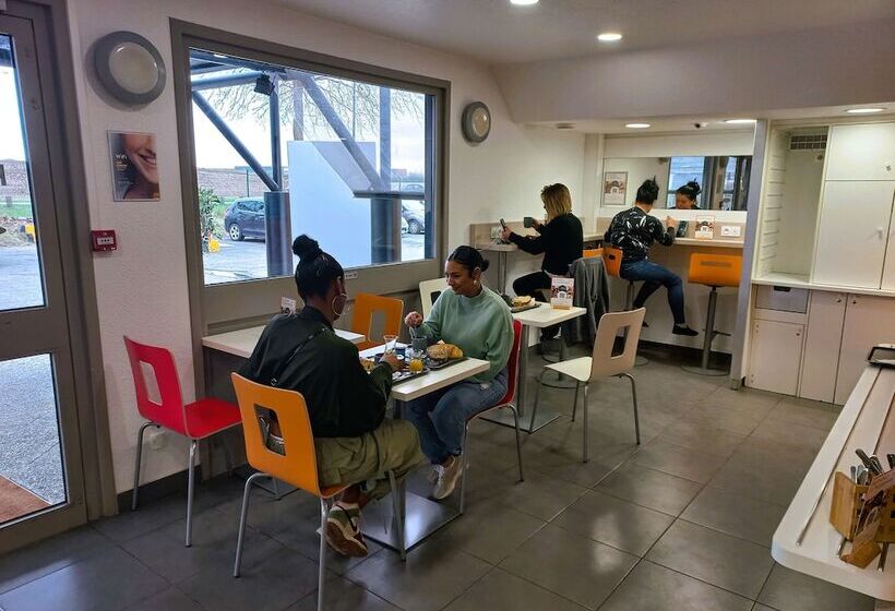 Fotos del hotel F1 Mennecy:  15