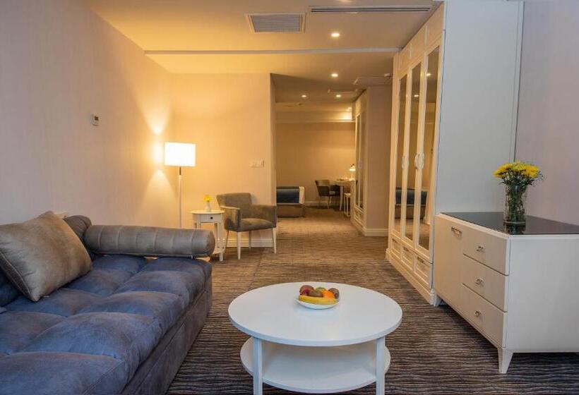 Fotos del hotel City Avenue:  3