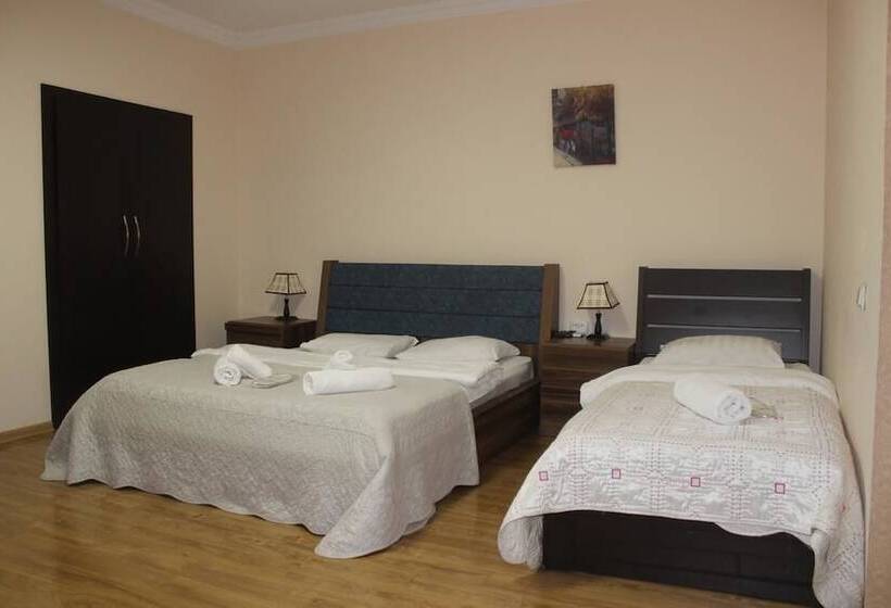 Fotos del hotel Nine:  18