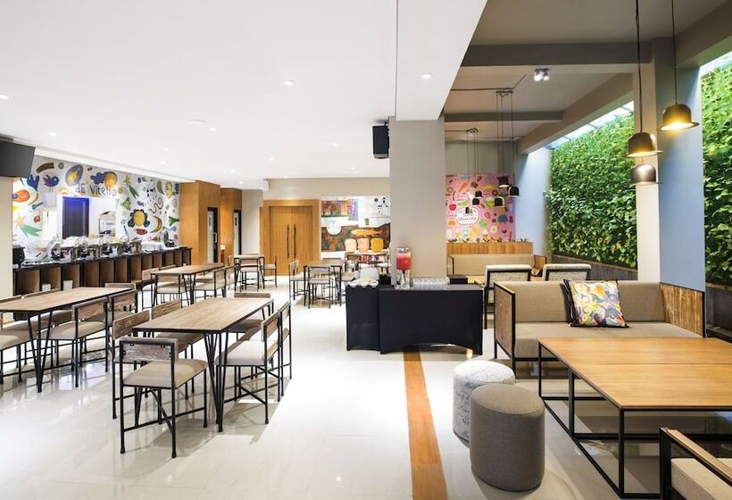 Fotos del hotel Yellow Star Ambarukmo:  11