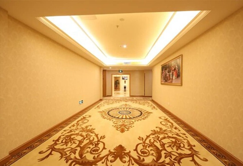 Fotos del hotel Vienna International  Guangzhou Panyu City Bridge Center International:  3