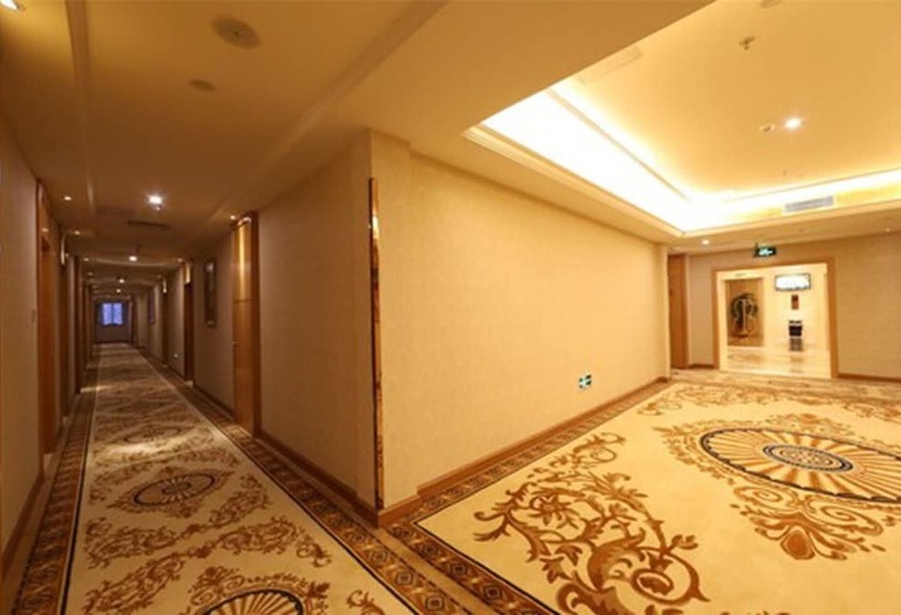 Fotos del hotel Vienna International  Guangzhou Panyu City Bridge Center International:  8