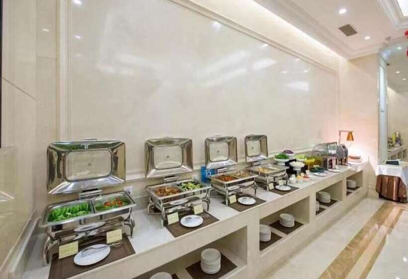 Fotos del hotel Vienna International  Guangzhou Panyu City Bridge Center International:  4