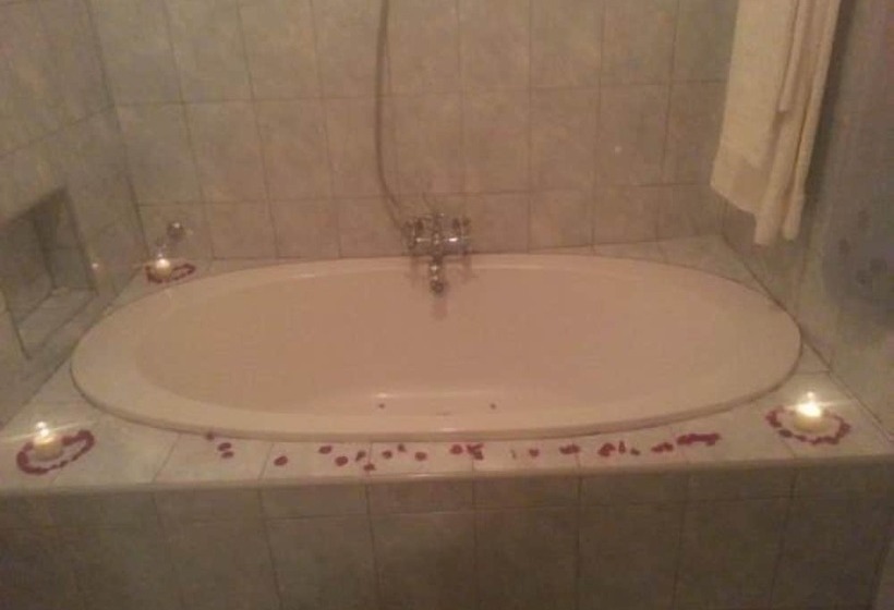 Fotos del hotel Cypress Executive Lodge:  7