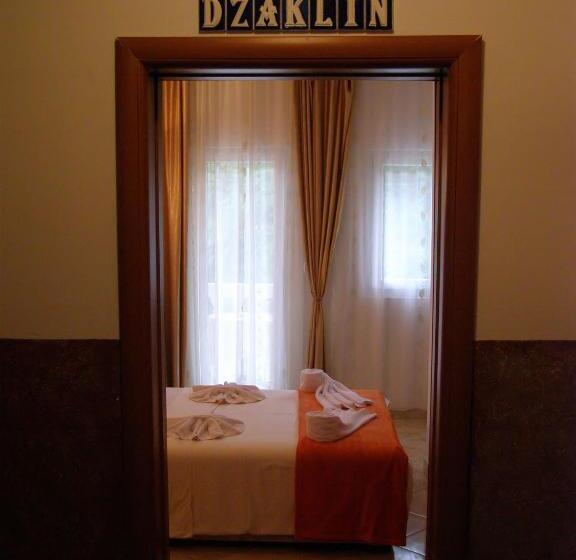 Fotos del hotel Wellness & Spa Angelo Gabriel:  2