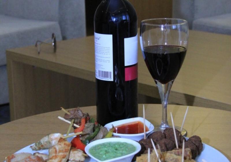 Fotos del hotel Momona:  17