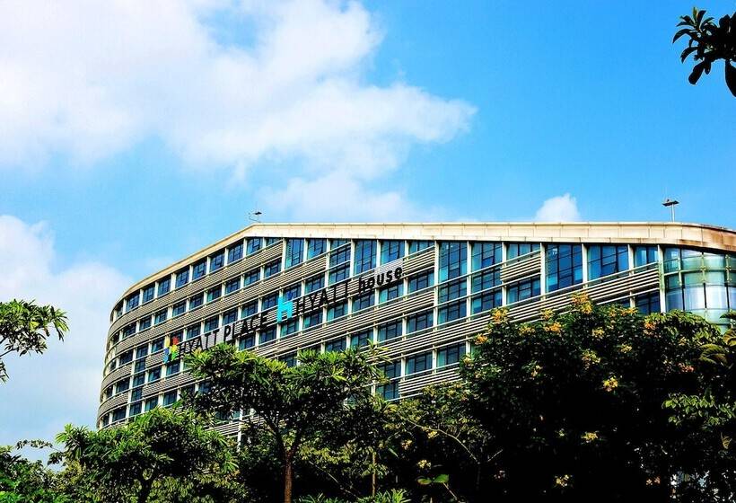 Hyatt Place Shenzhen Airport
