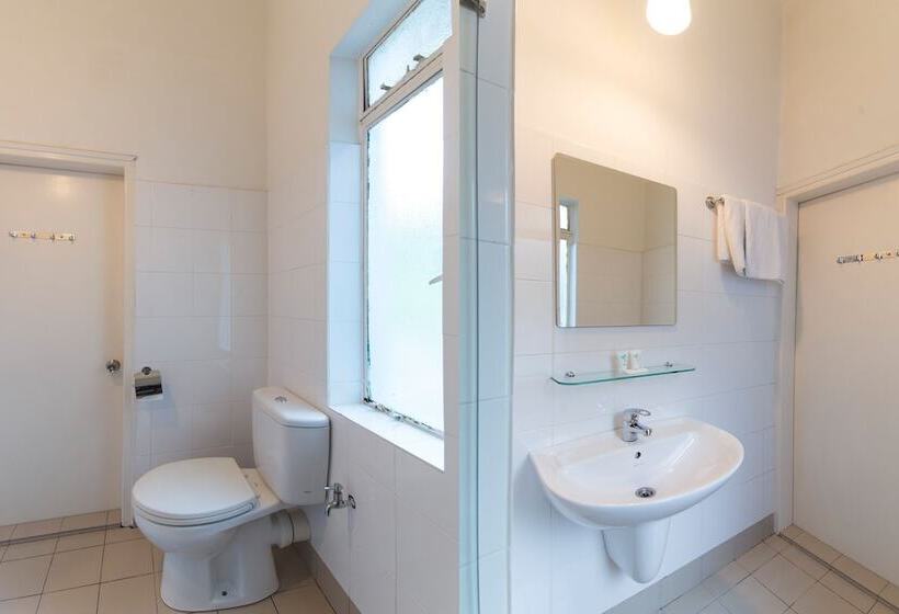 Fotos del hotel Lodge Paradize  By The Sqwhere:  7