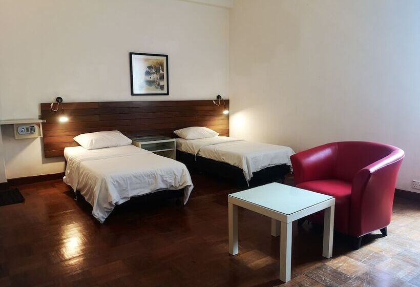 Fotos del hotel Lodge Paradize  By The Sqwhere:  17