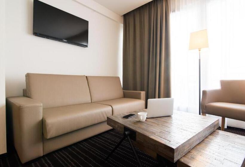 Fotos del hotel Le Lodge Brit Hotel Strasbourg Zenith:  15