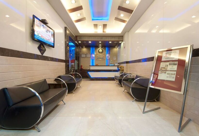 Fotos del hotel Amaltas International Couple Friendly   By Orion S:  13