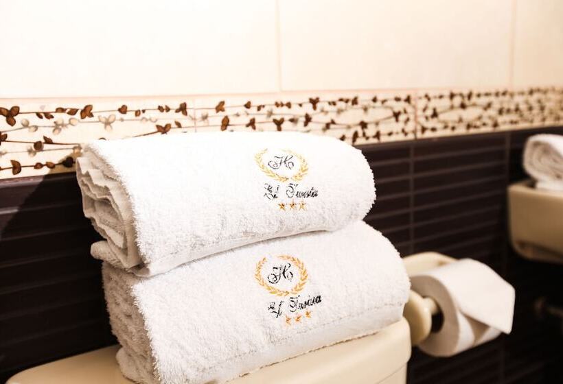 Fotos del hotel El Turista:  15