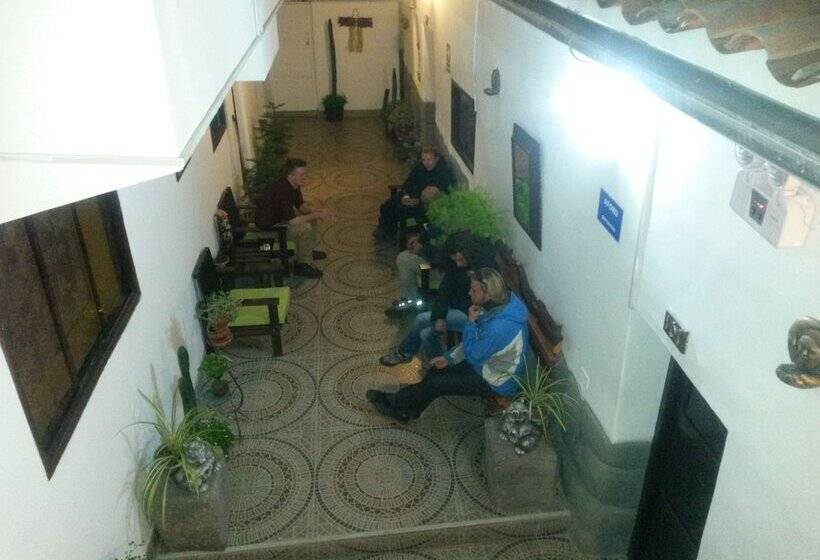 Casa Hospedaje Hatun Quilla